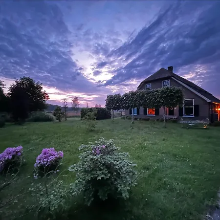 Erve Zonnehoeve B&B en Wijngaard-3